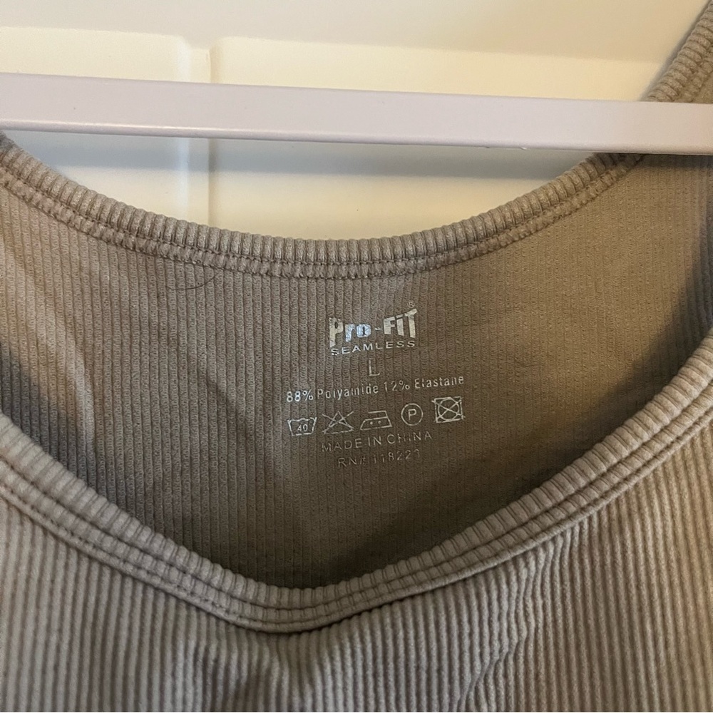 Tan Cropped Workout Tank - Picture 4 of 4